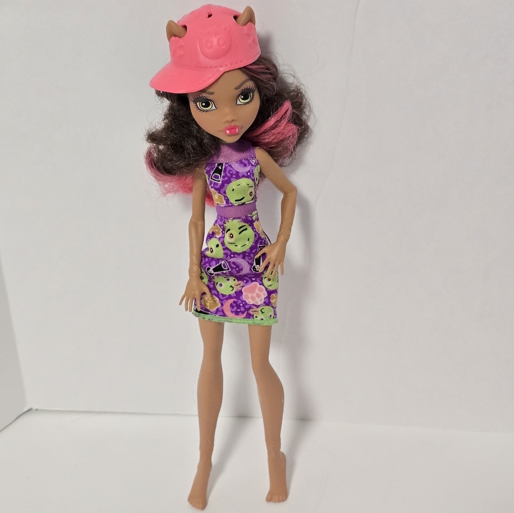 Monster High CLAWDEEN Wolf DWR98 2016